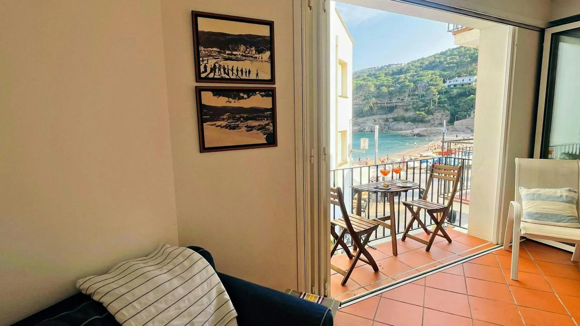 公寓 Tamariu Beach 1: Beachfront Wifi Up To 6 Ppl 西班牙